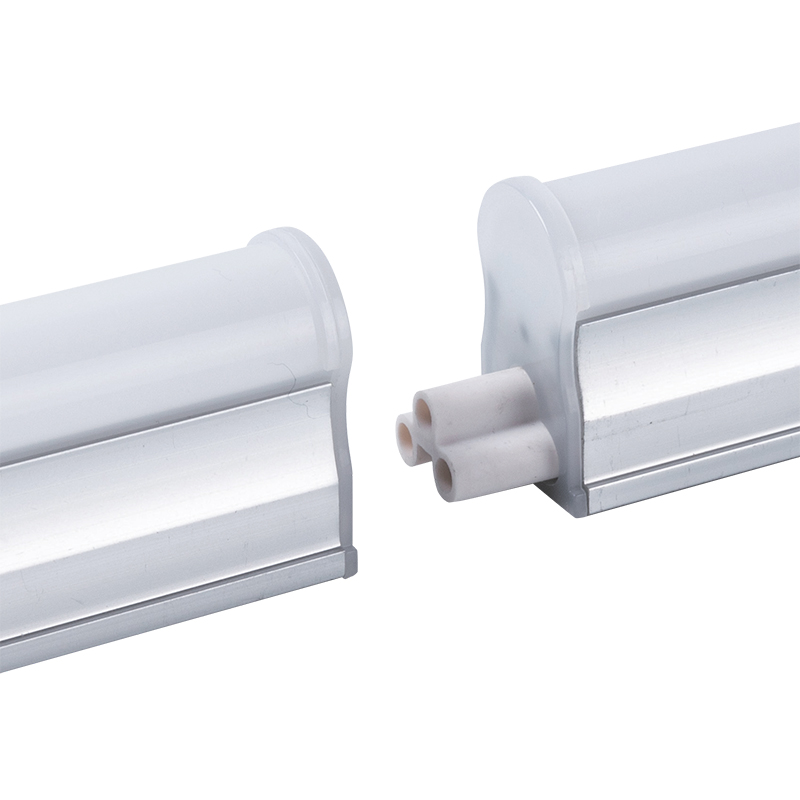 T5 Integrated LED Fixture