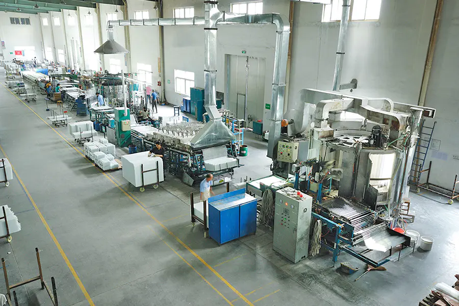 New Lights semi-automatic T5 production line in 2003