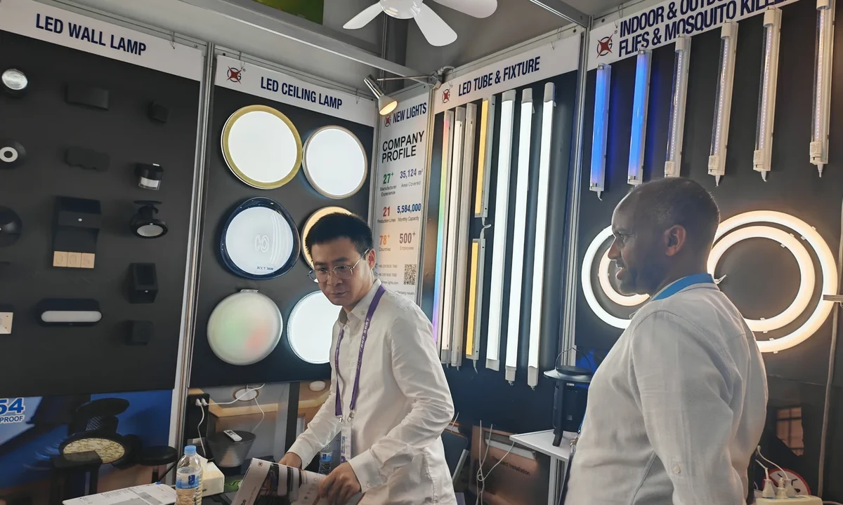 Product discussion at the New Lights booth during the 2026 Spring Canton Fair