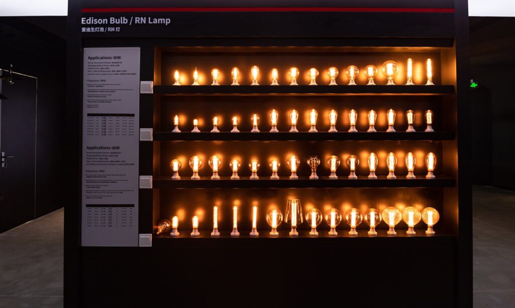 Edison and LED filament bulbs illuminated in the New Lights showroom