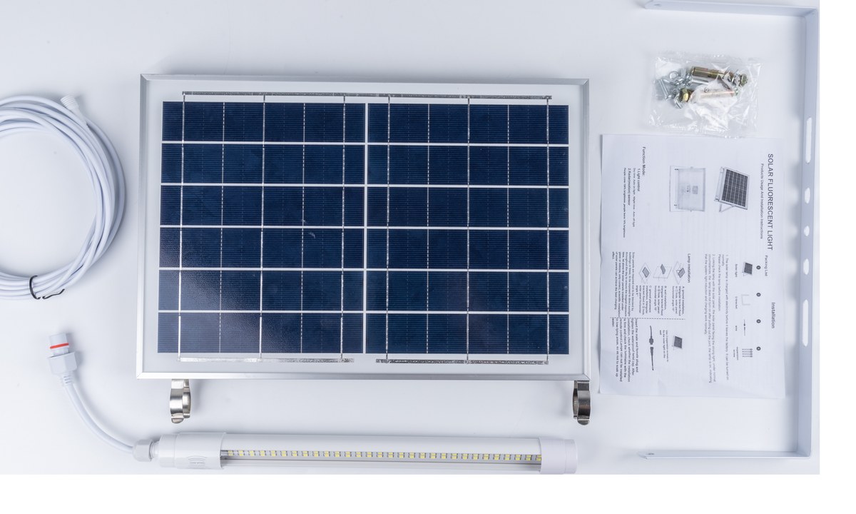 New Lights solar lighting kit with panel, cable, luminaire and installation hardware