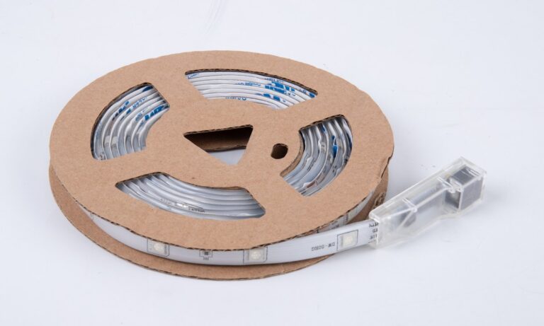 New Lights strip-light reel and connector